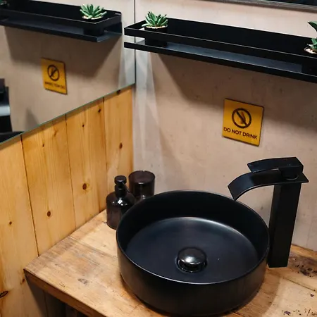 Szuerke Szarvas 木屋 Szuha